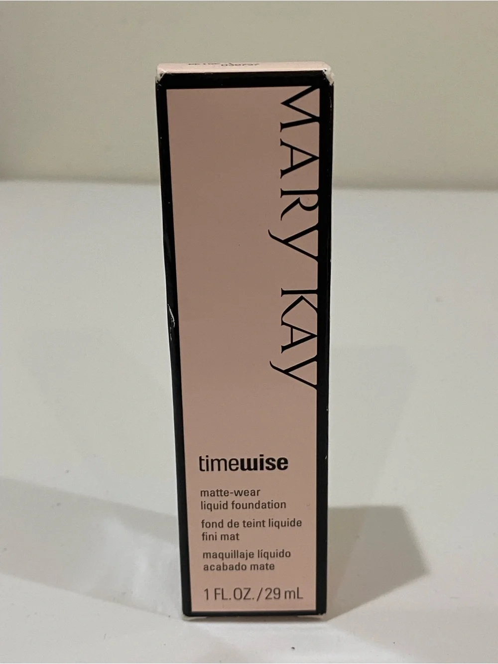 Mary Kay Timewise Matte-Wear Liquid Foundation Beige 1 New In Box Full 1 oz.